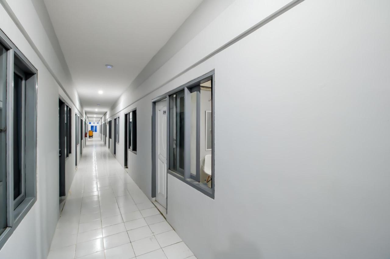 Urban24 Syariah Depok Exterior foto